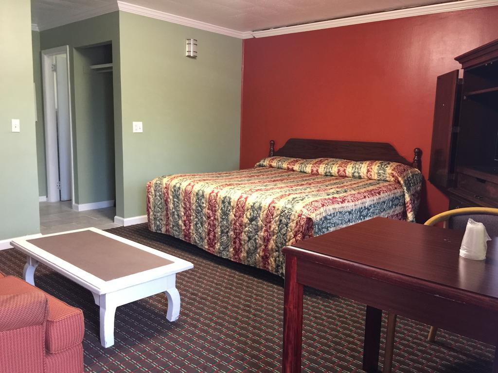 Skyland Motel - Cornelia Ngoại thất bức ảnh