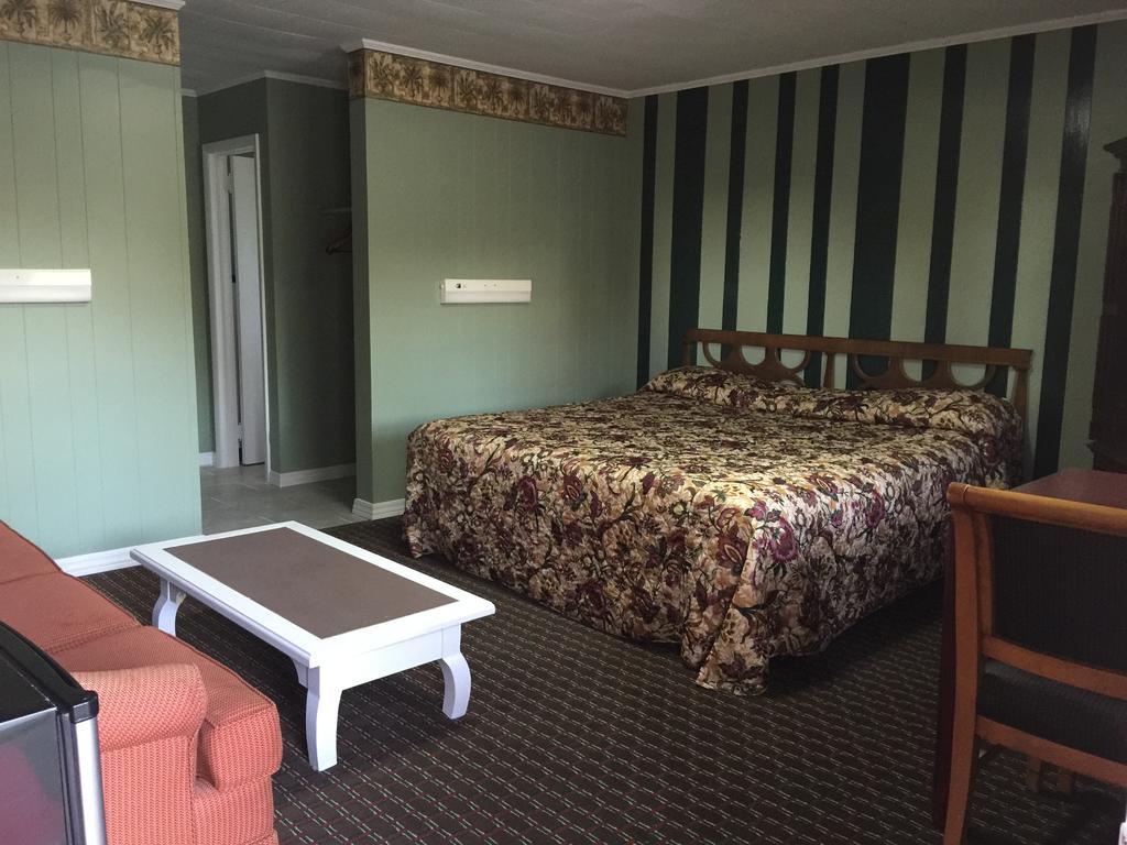 Skyland Motel - Cornelia Ngoại thất bức ảnh